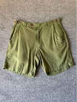 CORRIDOR NEW YORK MENS SHORTS SIZE 30 GREEN OLIVE COLOR