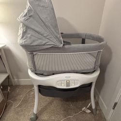 Graco Smart Sense Bassinet Hardly User Great Condition!