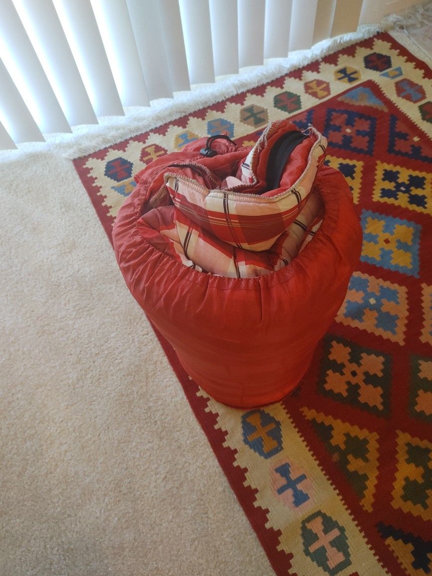 Camping Sleeping Bag Sub Freeze - Like New