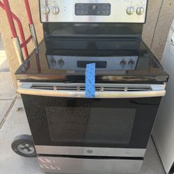 GE Stove