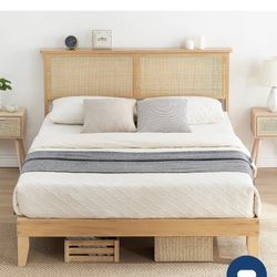 Garvee Boho Queen Size Bed Frame, Rattan Quee Bed Frame with Natural Rattan Headboard