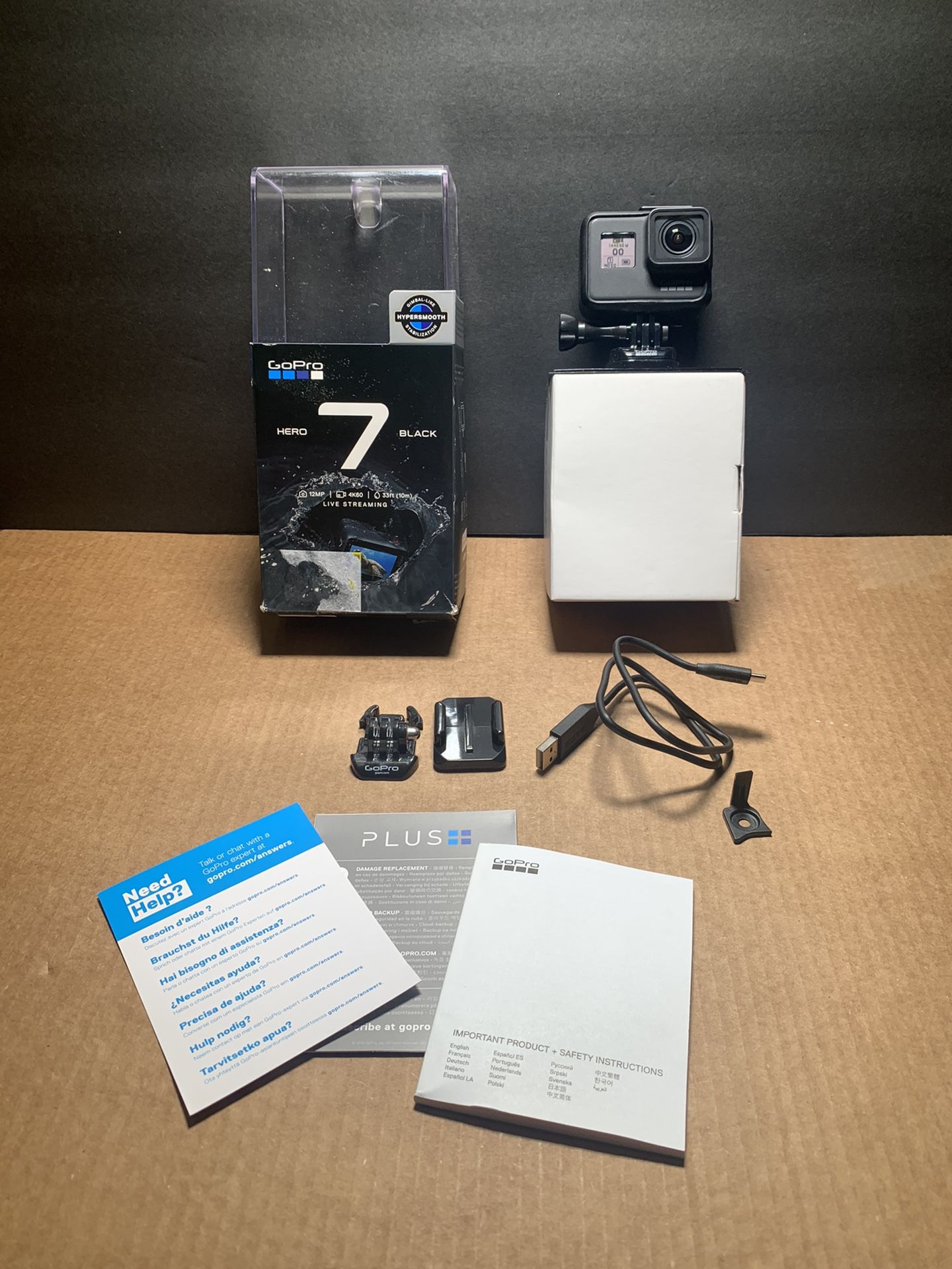 GoPro HERO7 Action Camera - Black (USED) Great Condition