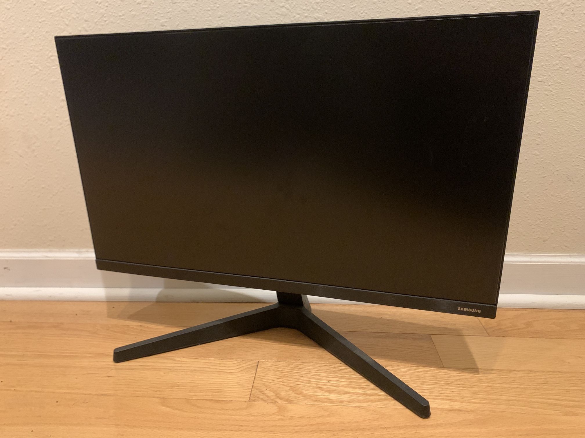 24” Samsung Monitor