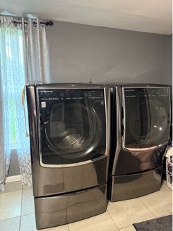 LG Washer and Dryer with Pedestals