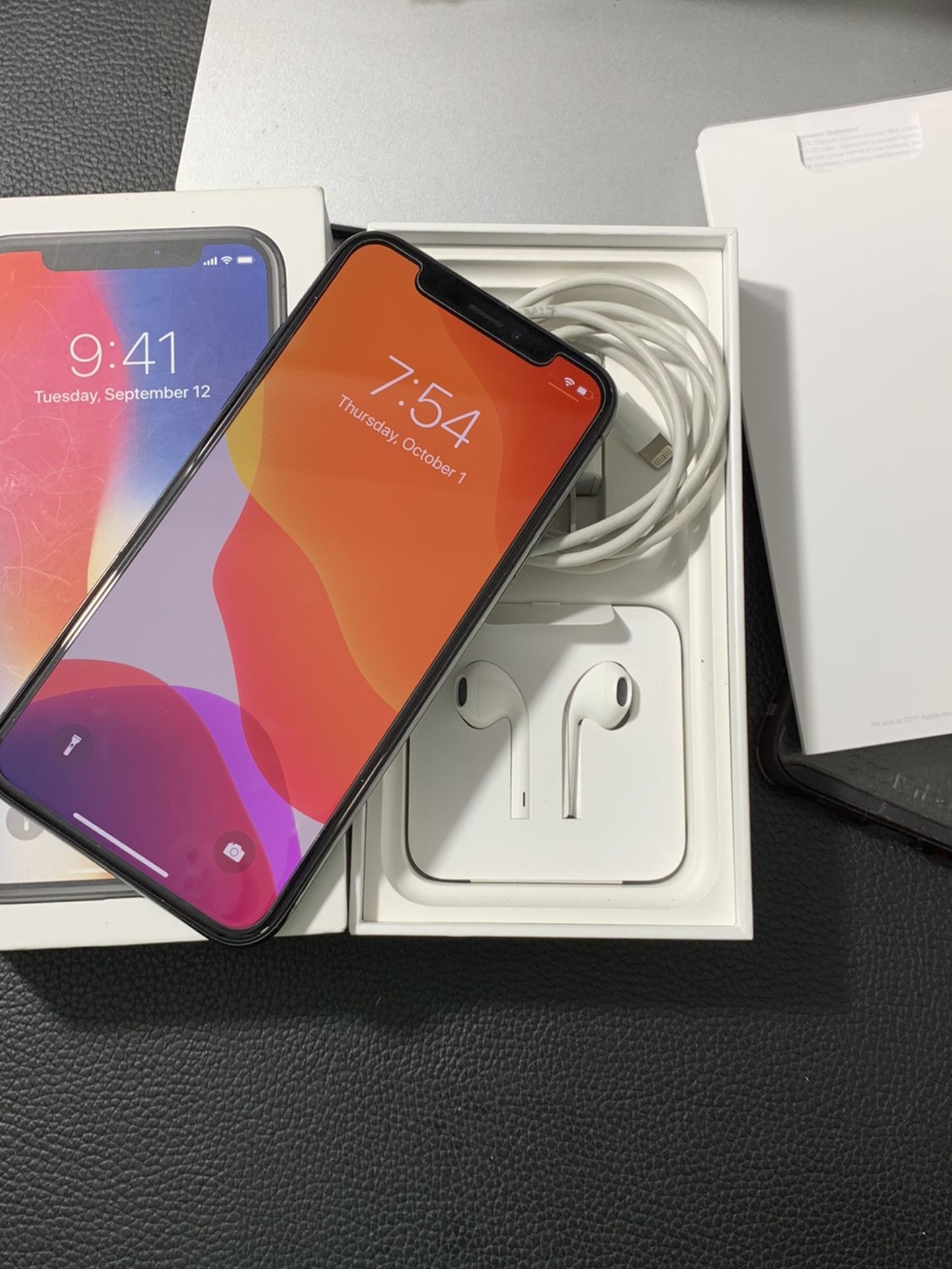 iPhone X Unlocked