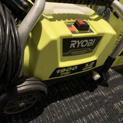 Ryobi 1900psi Water Pressure Washer. For Part. Good For Handyman.