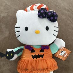 Hello Kitty Halloween Greeter