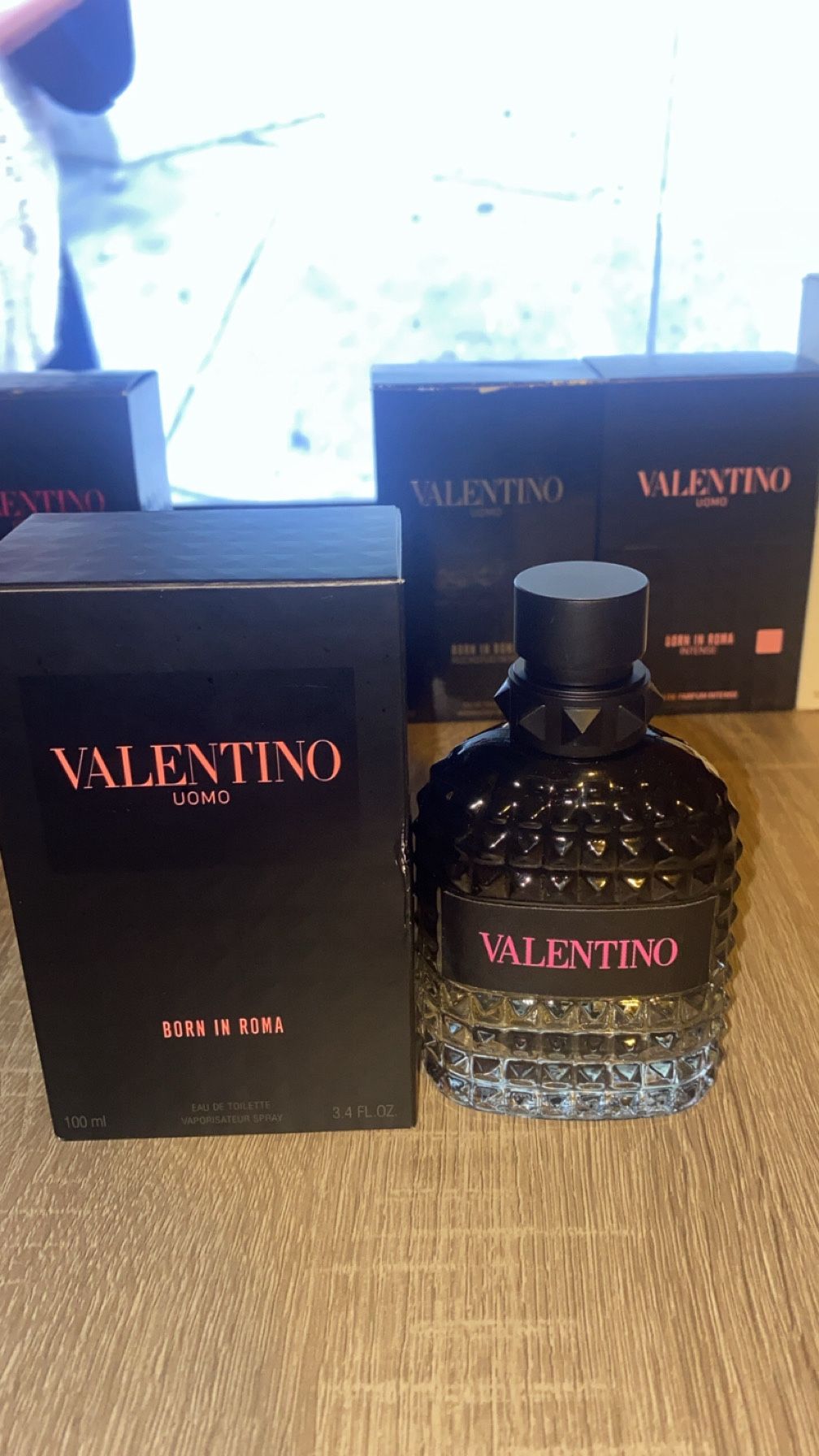 Valentino Uomo Born In Roma
