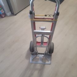 Dolly One Wheel Is Missing 