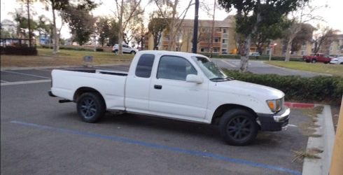 2000 Toyota Tacoma