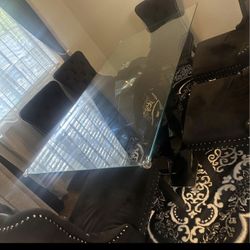 Dining table with 6 chairs and 2 sofa , 2 carpets and 8 curtains. Complete Set 