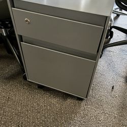Pedestal - Filing Cabinet - Small