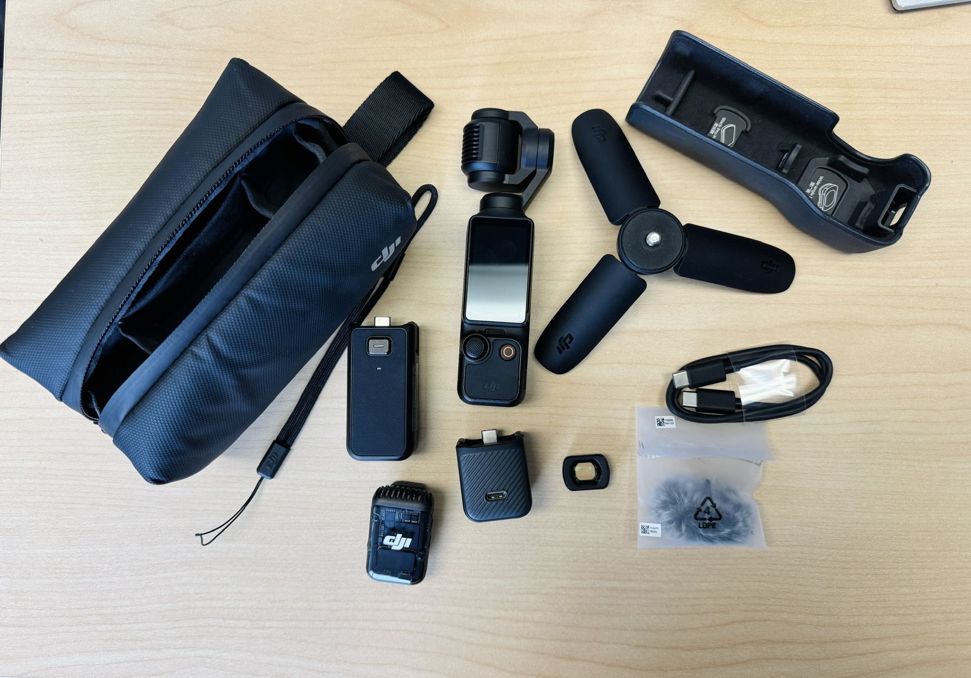 DJI Osmo Pocket 3 – Creator Combo (Like New)