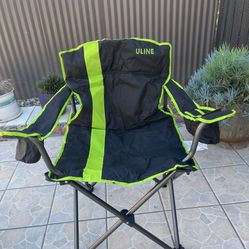 Excellent condition, patio chairs