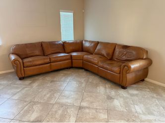 Moving sale! Thomasville genuine real leather  sofa 3piece sectional moving and need it gone make an offer!