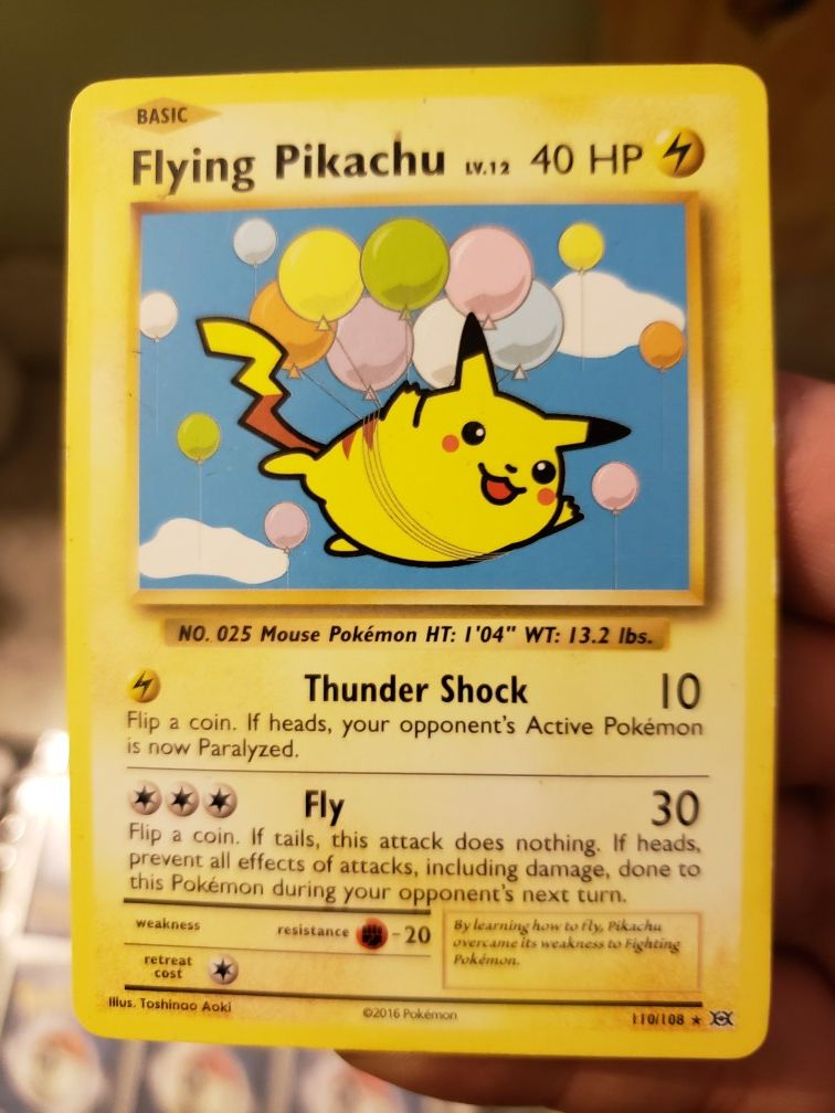 Flying pikachu 2016 pokemon card