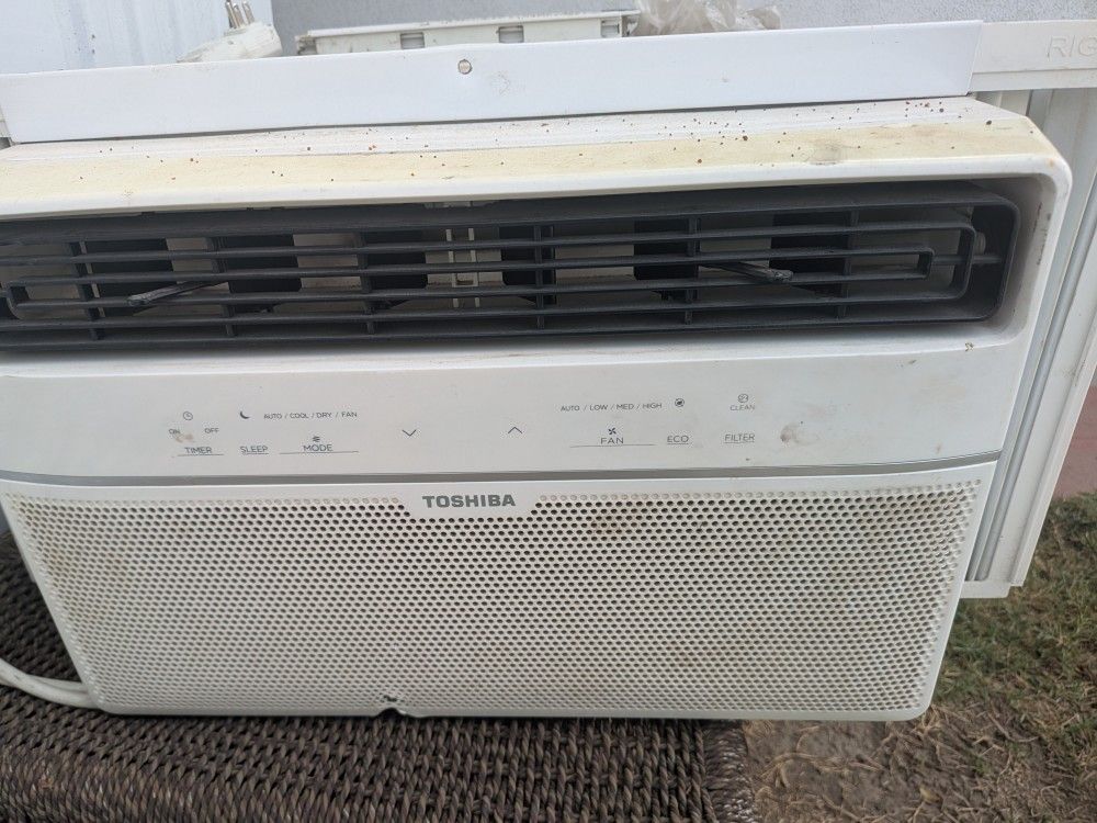 Toshiba 8000 BTU Window Ac