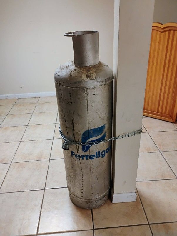 Propane Tank 