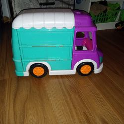 Barbie Food Truck