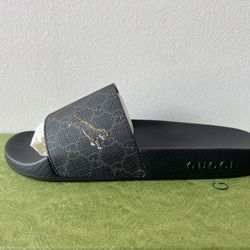 Gucci GG Supreme Slide Tiger Black Gold US 7 UK 7 EU 41 CM 26