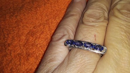 Amethyst bar ring. Size 7.