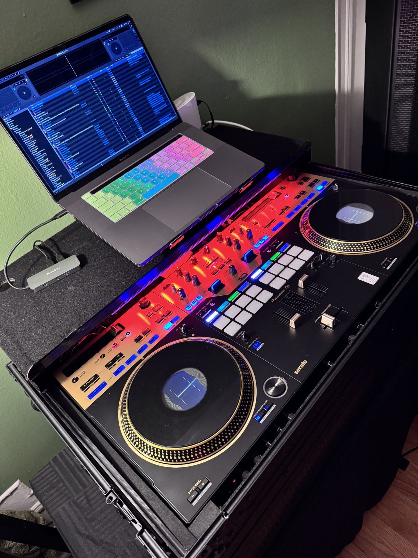 DJ Controller Rev 7 With “Pro X Case” (Black/ Strip light)