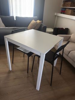 Small Ikea Table and Chairs