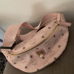 MCM Fanny Pouch 