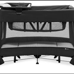 4moms Play yard And More 