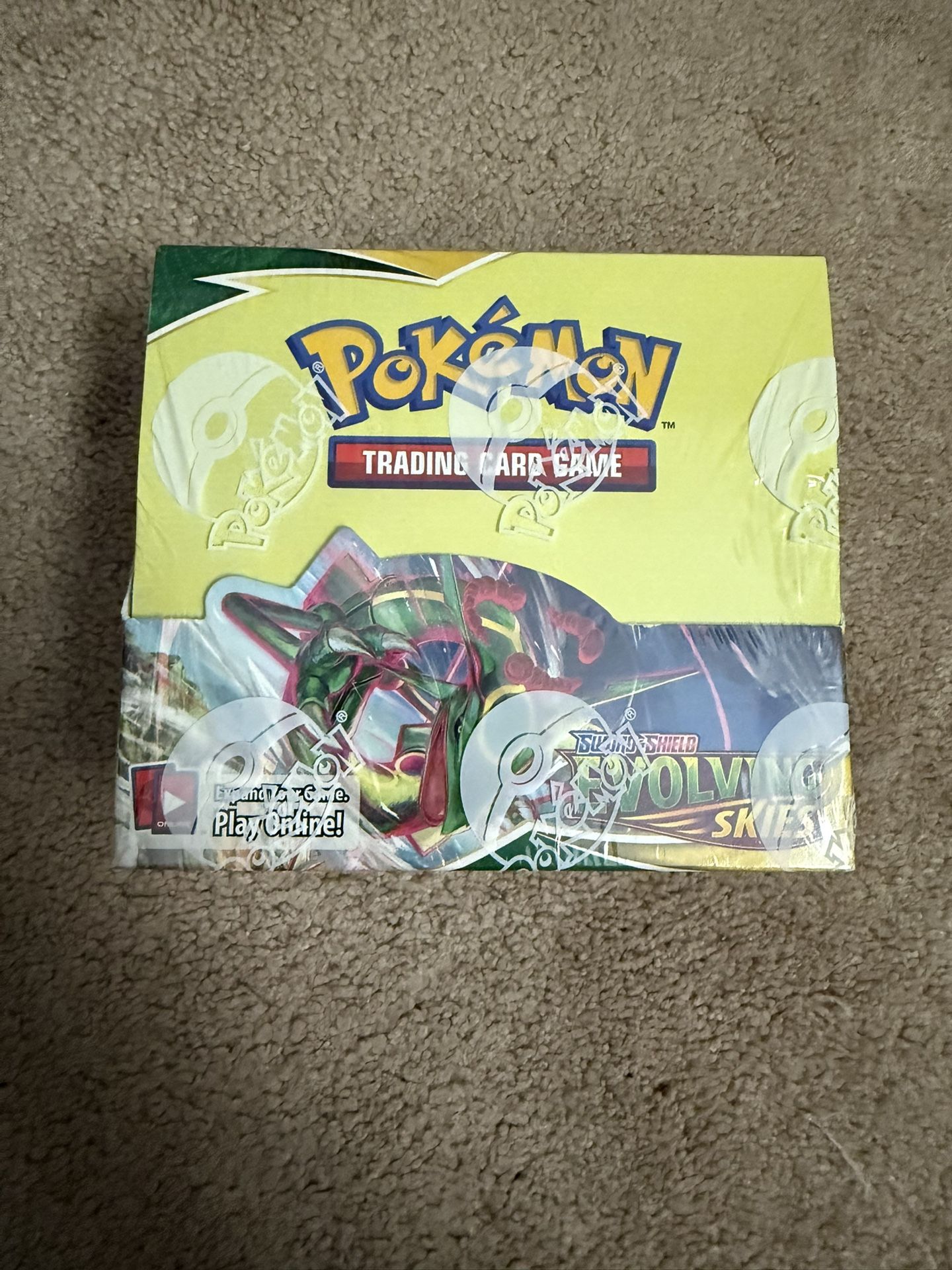Pokemon Evolving Skies Booster Box