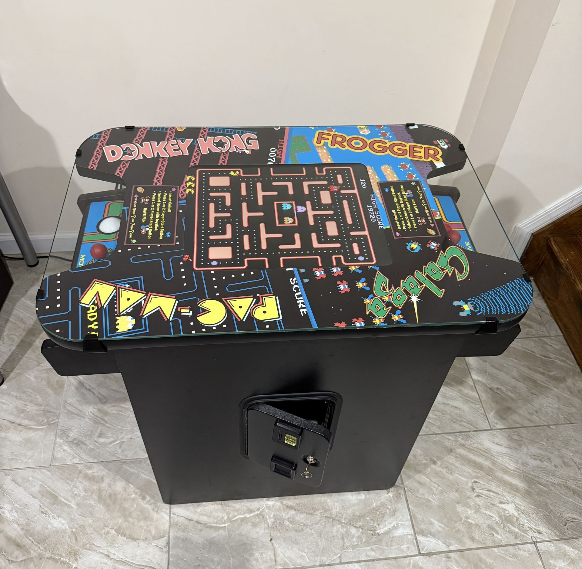 Classic 60-in-1 Full-Size Retro Arcade Machine – LCD Screen, 2 Players