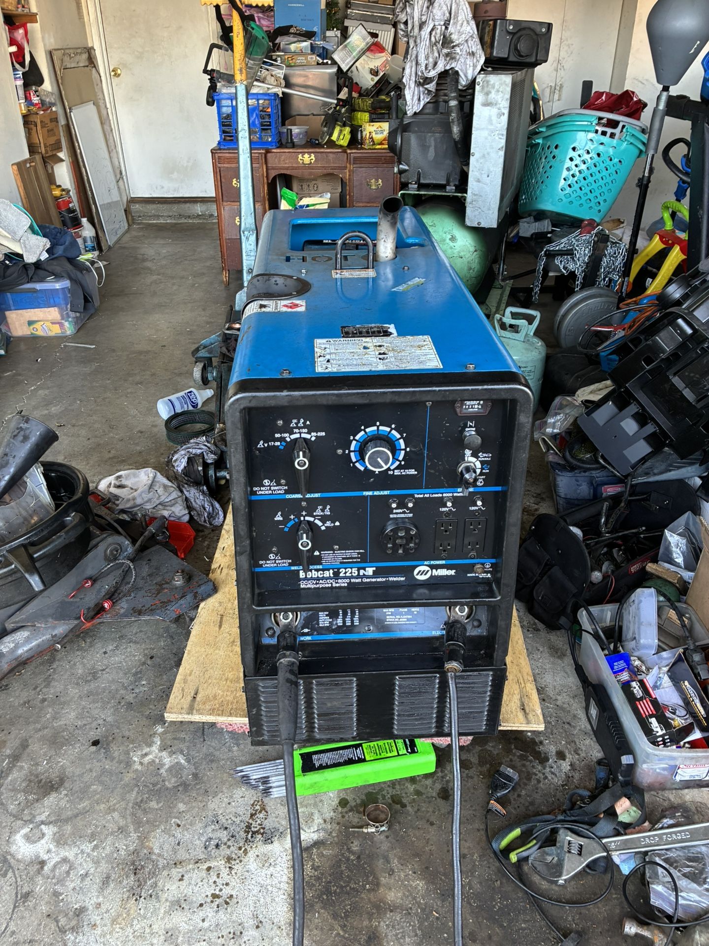 Miller Bobcat 225