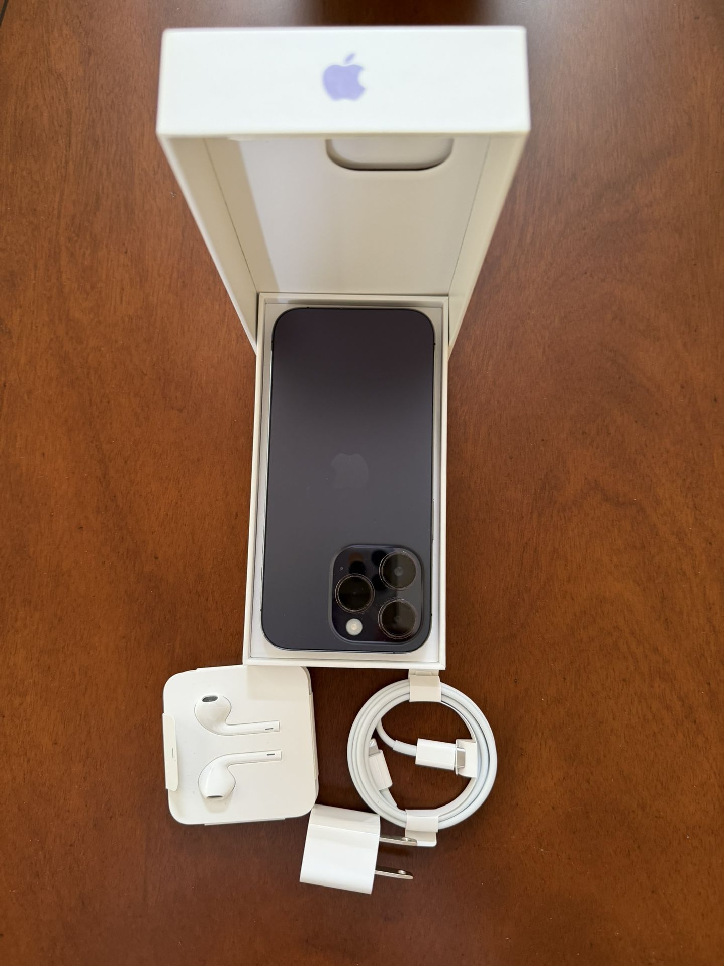 iPhone 14 Pro Unlocked