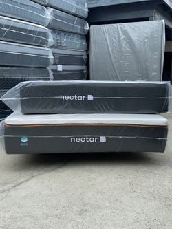 ☎️📲📞call or Tex (213)713-74-89      Nectar Mattress.             Nectar Premier queen   Size  - 13" Memory Foam Mattress     New Mattress in a plast