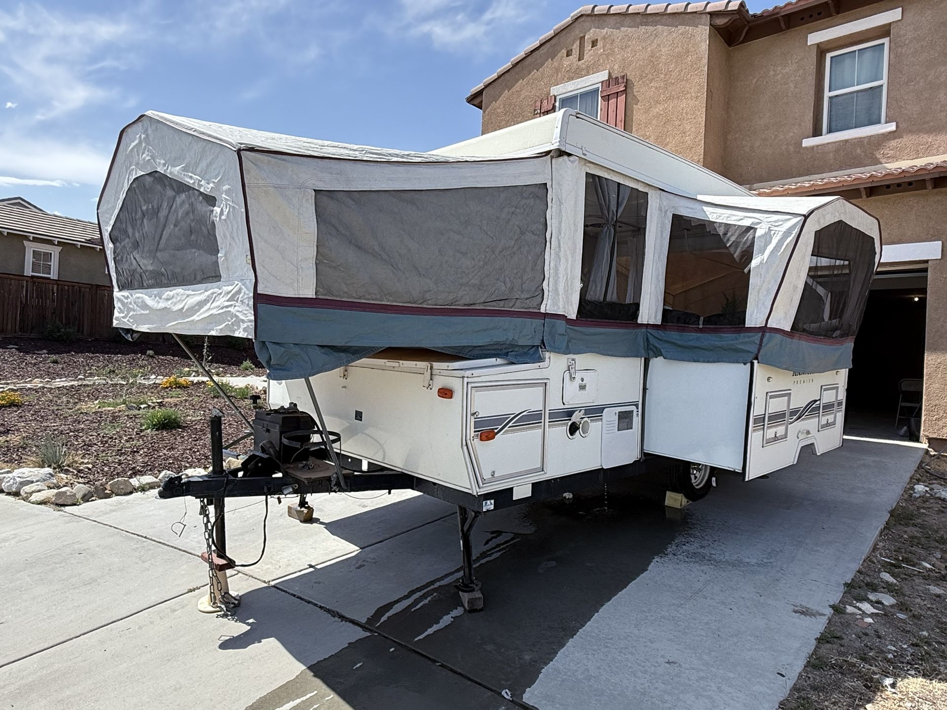 2004 Rockwood Premier Popup Trailer