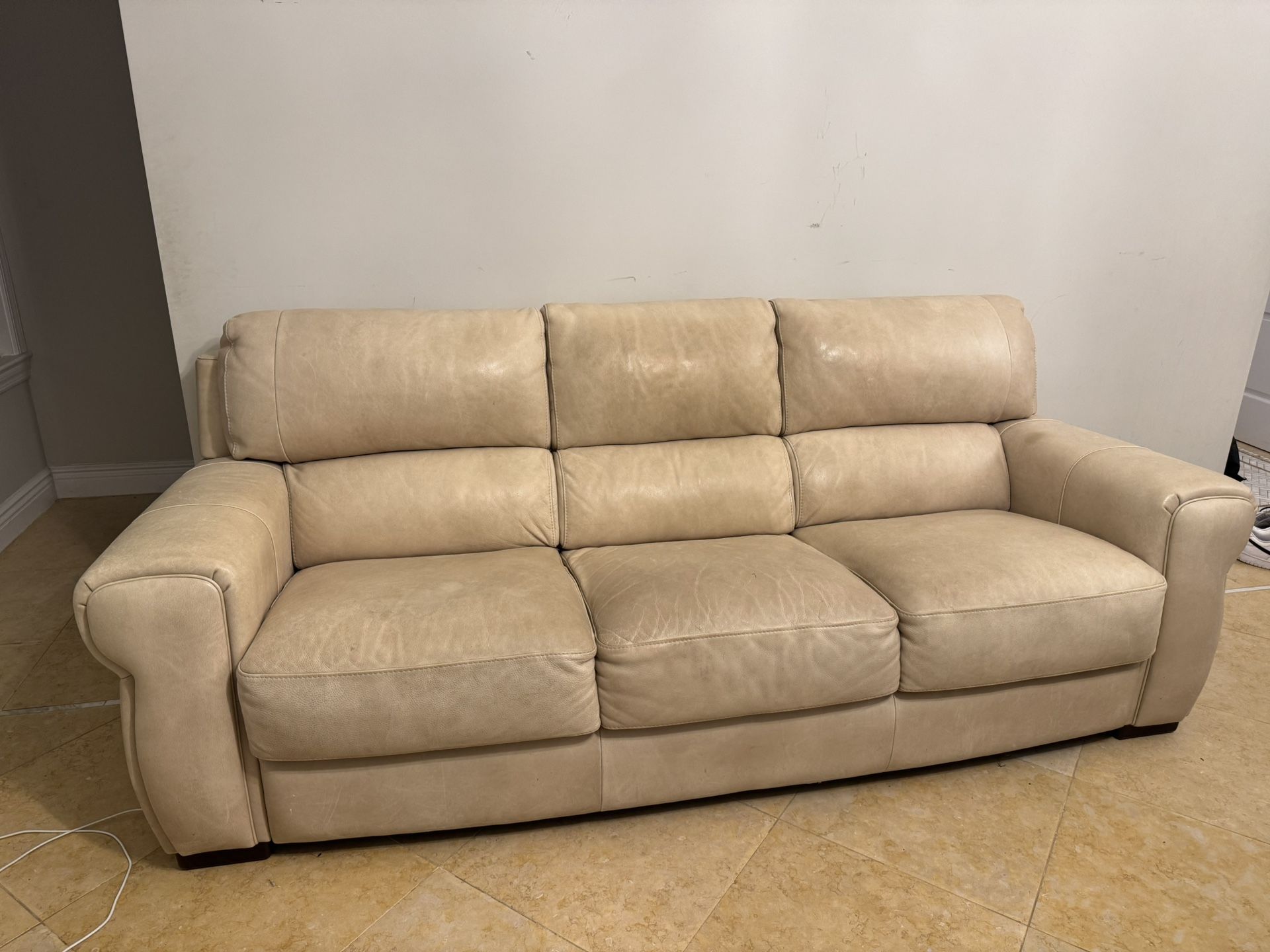Cream/White Leather Sofa And Loveseat
