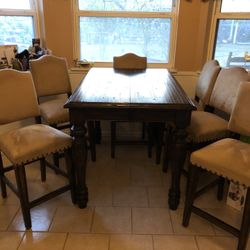 Solid Wood Table & 6 Chairs 