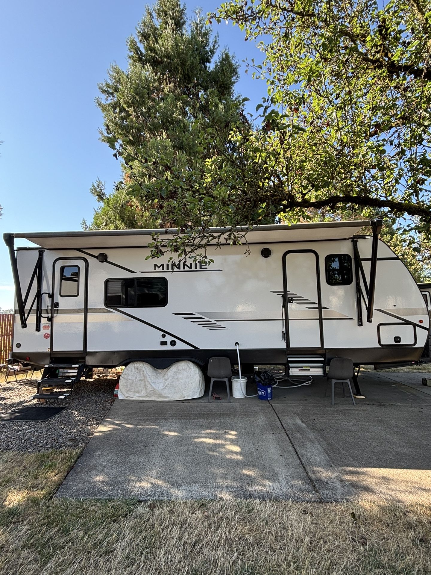 Winnebago RV GREAT condition