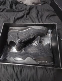 Jordan 4 Black Cat (size 8/8.5)