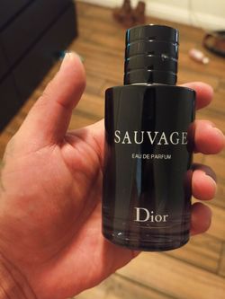 Dior sauvage 100 ml bottle