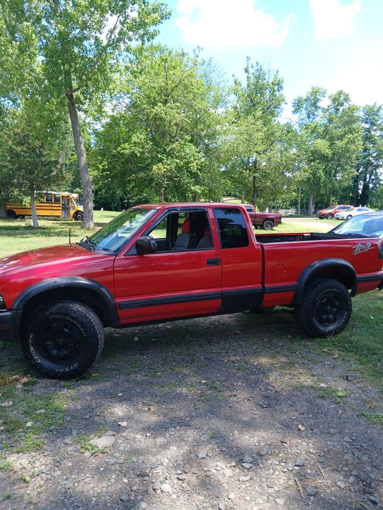 2003 Chevrolet S-10