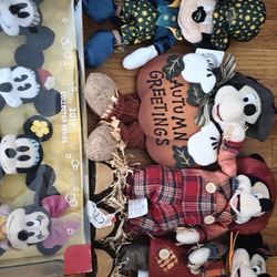 Disney Minnie Mouse  And Mickey Mouse Phush Lot