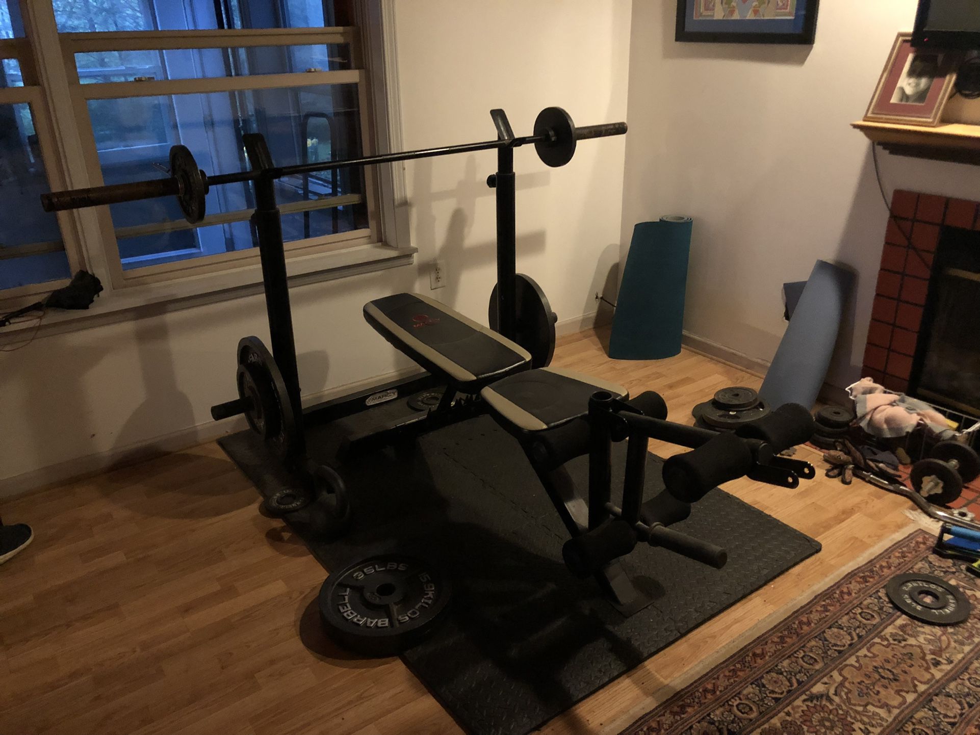 Metal Weight Set With Bench