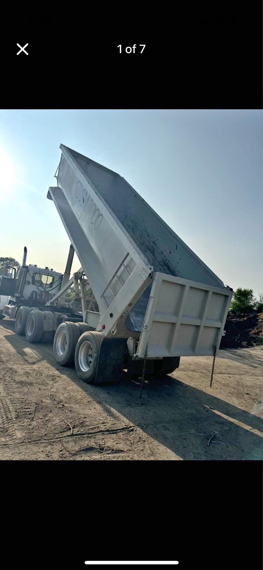 2017 Kruz Dump Trailer 