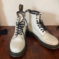 Size 8 Dr martens