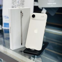 iPhone 17 Air (Factory Unlocked) 