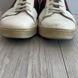 Gucci shoes real