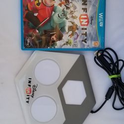 Disney INFINITY (Nintendo Wii U) Game and Base Portal