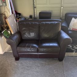 Leather loveseat 