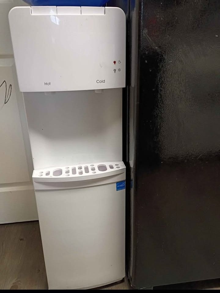 Water Dispenser